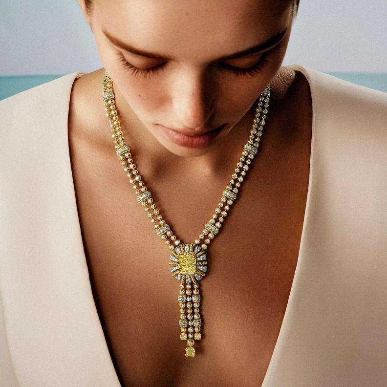 قلادة “Urchin”  ألوان الشمس تحت الماء