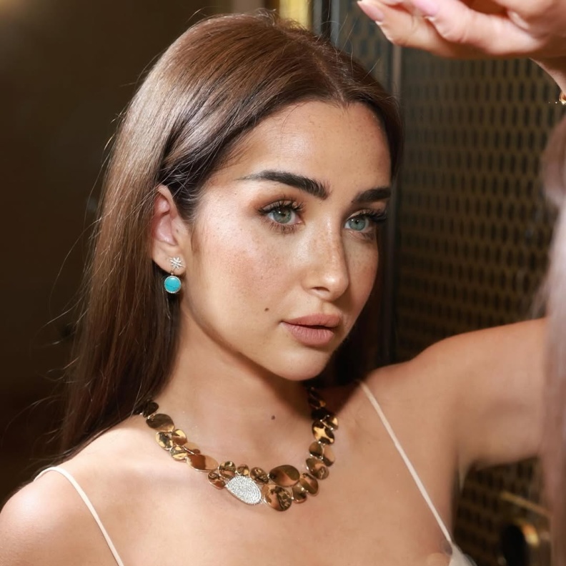 النجمة هنا الزاهد صورة من انستغرامها