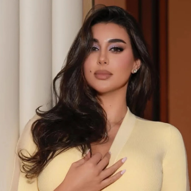 النجمة ياسمين صبري صورة من انستغرامها