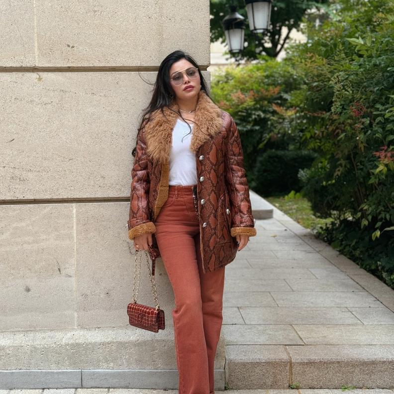 10 إطلالات ابدئي بها فصل الشتاء من وحي ظهور هيفاء وهبي في 2025