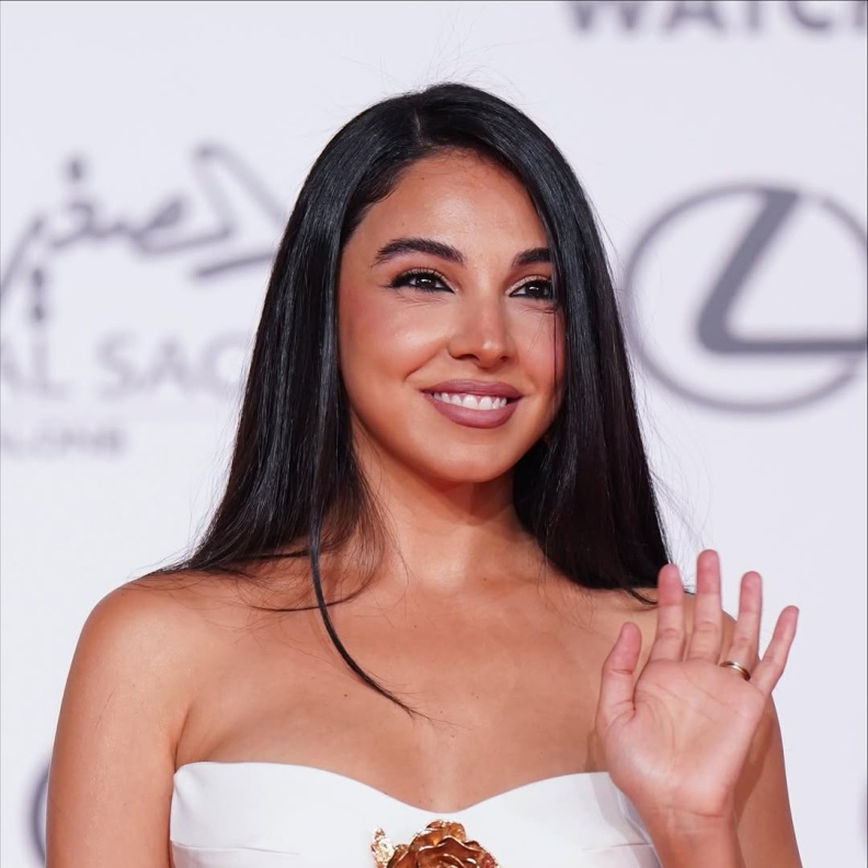 سلمى أبو ضيف 