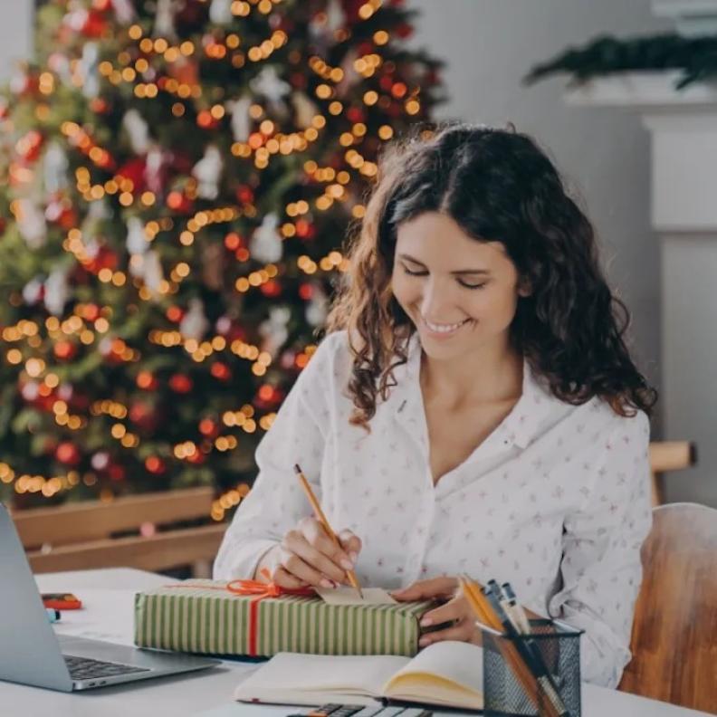 اصنعي قائمة أمنيات تساعدك على التطور هذا العام