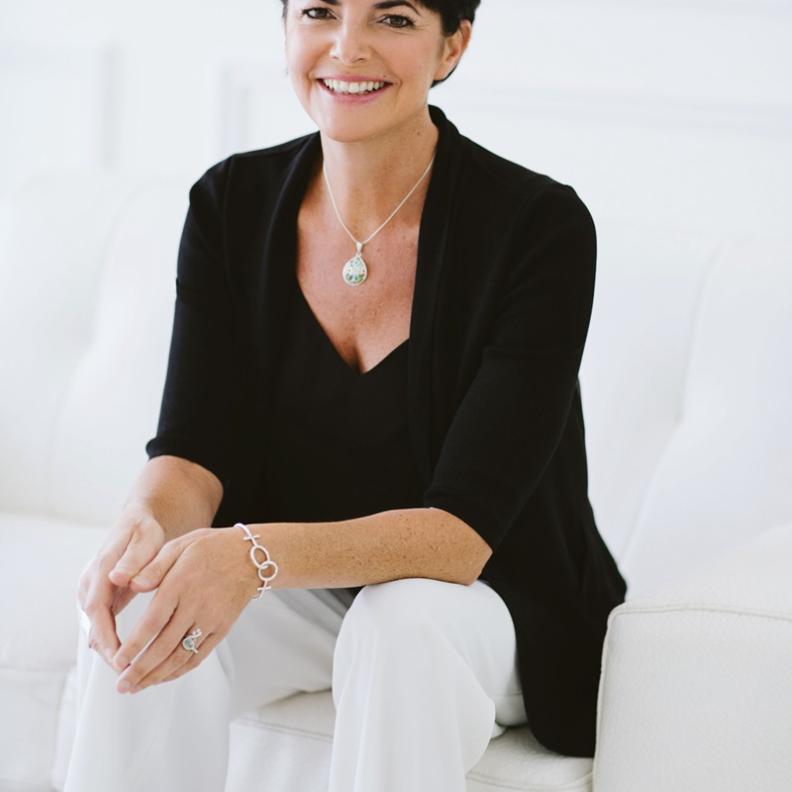 "تيفاني كيلي" Tiffany Kelly