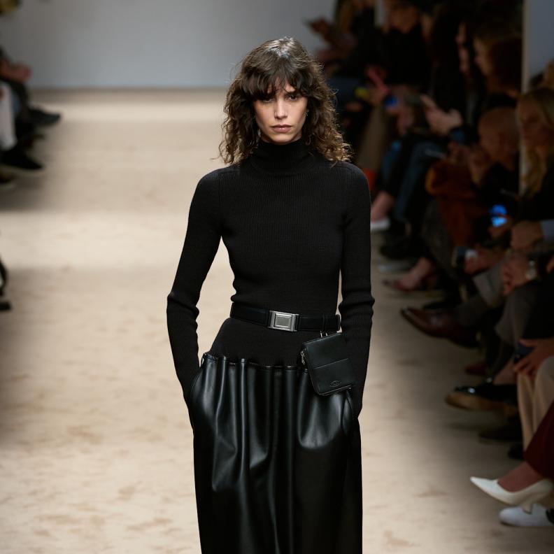 فساتين الشتاء 2025