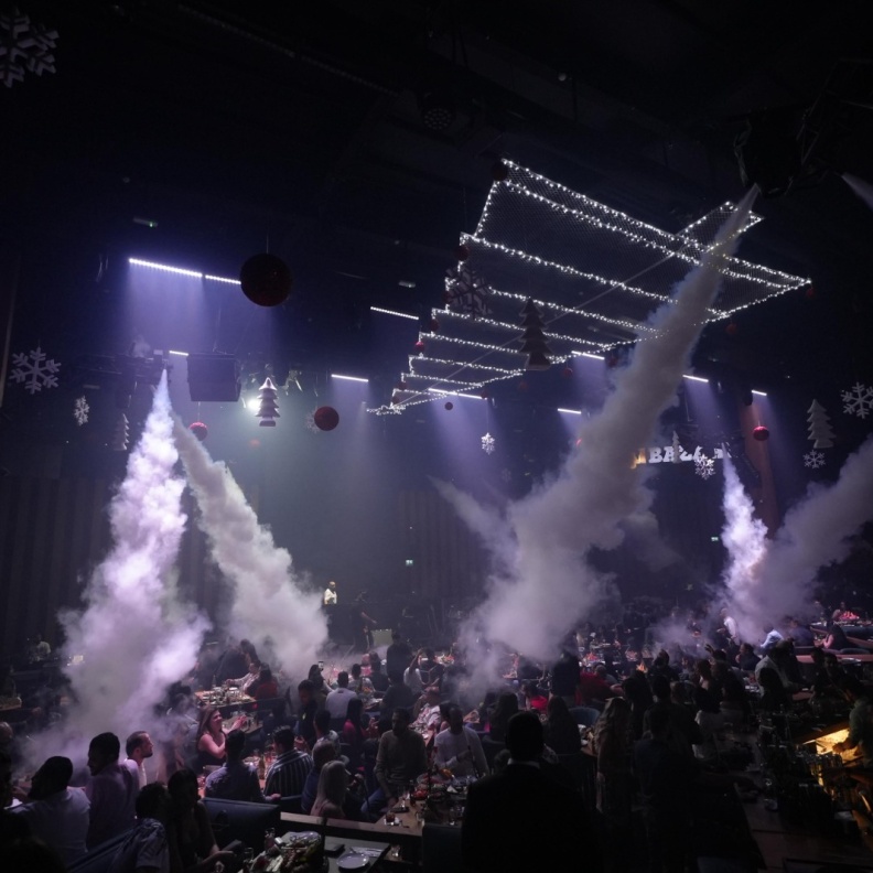 دبي تتألّق بالثلج.. BAZAAR دبي وجهة فريدة لا مثيل لها في موسم الأعياد