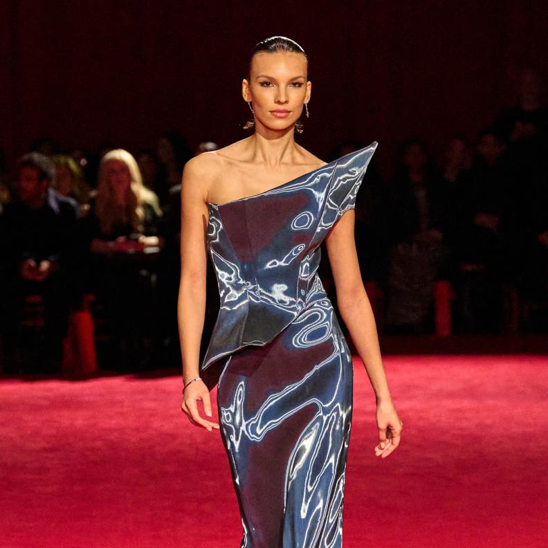 christiano Siriano الميتاليك صيحة إطلالة رأس السنة