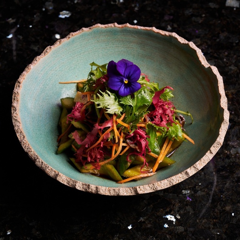 LING LING في منتجع أتلانتس ذا رويال