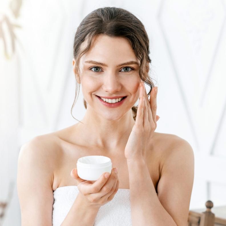 أضيفي مرطب مناسب بعد الإنتهاء من استخدام الماسك الورقي