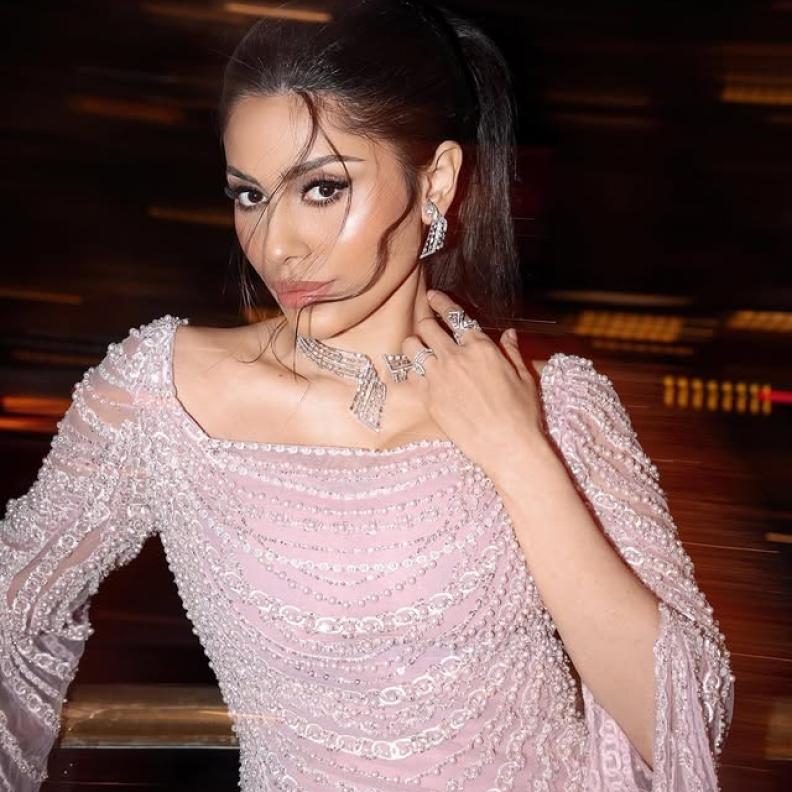 الجمال السعودي يتألق: إطلالات نجمات السعودية في Joy Awards 2026