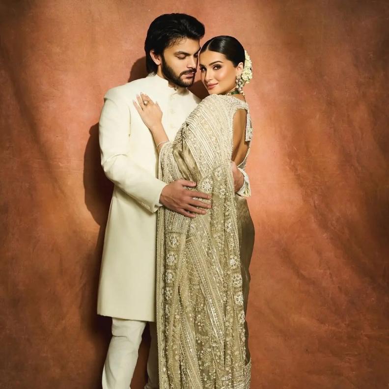 تارا سوتاريا Tara Sutaria وفير باهاريا Veer Pahariya