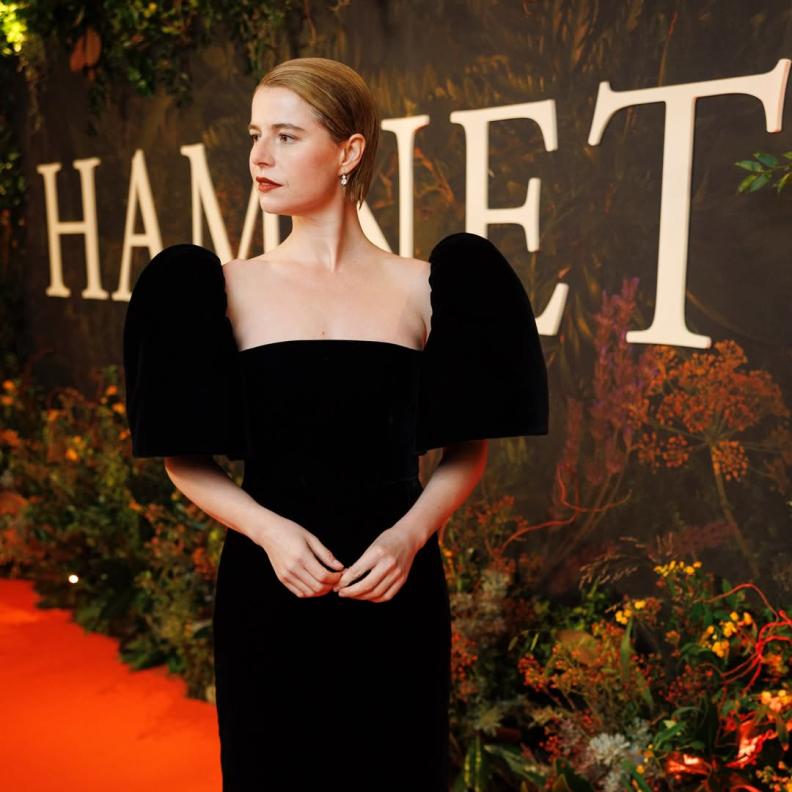 جيسي باكلي أفضل ممثلة في اختيار النقاد