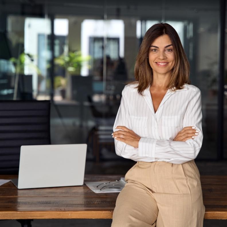 زيادة الوزن المرتبطة بالتقدم في العمر لدى السيدات