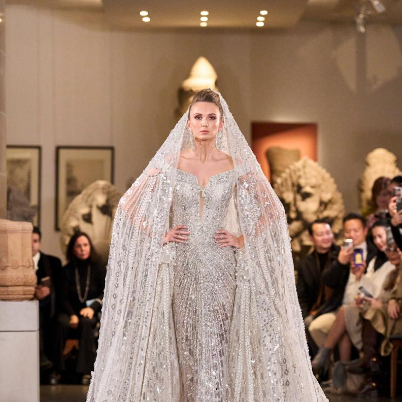فستان زفاف هاني البحيري في أسبوع باريس للأزياء الراقية