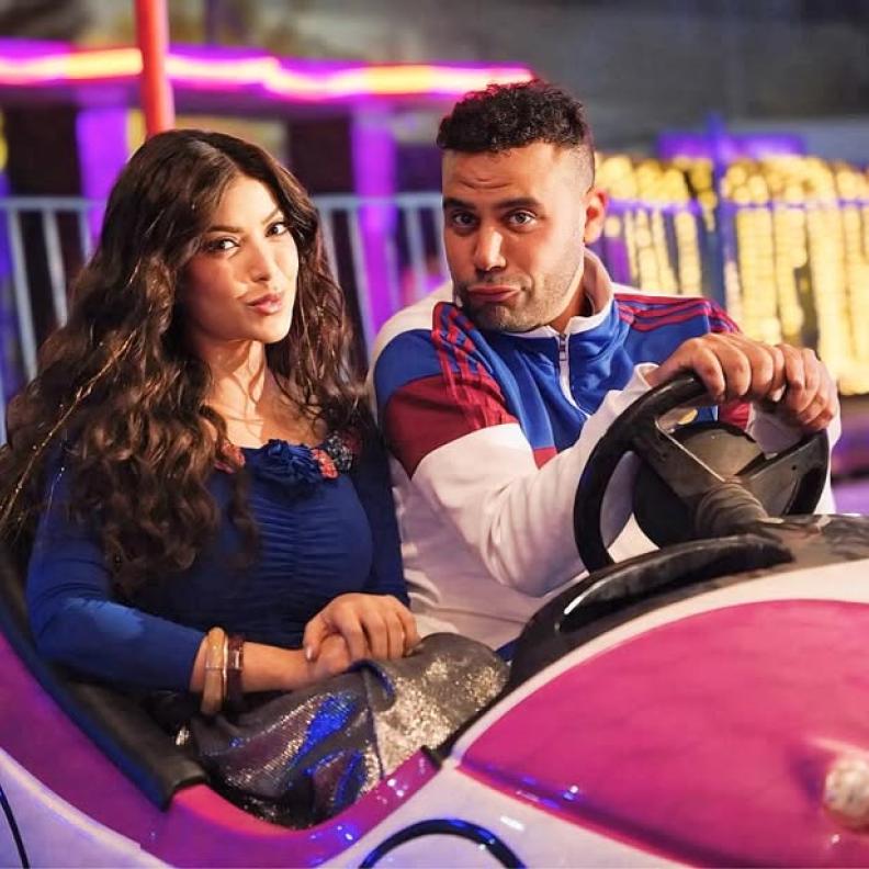 محمد إمام بطل من حي شعبي في مسلسل الكينج