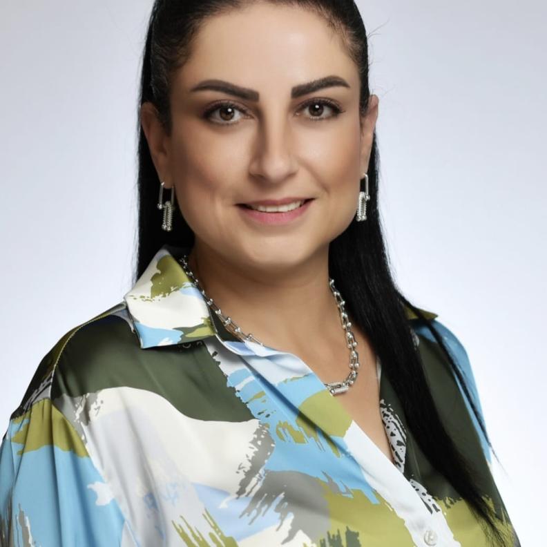 الدكتورة لمى قسطنطين توضح لـهي ماذا يحدث للبشرة في الشتاء