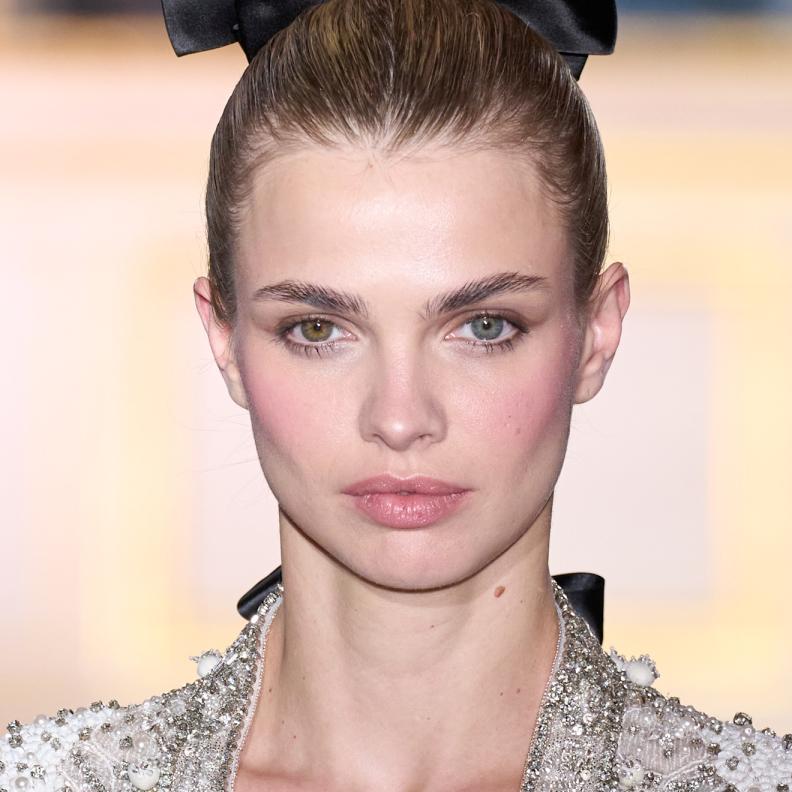 اهمية الكولاجين للبشرة