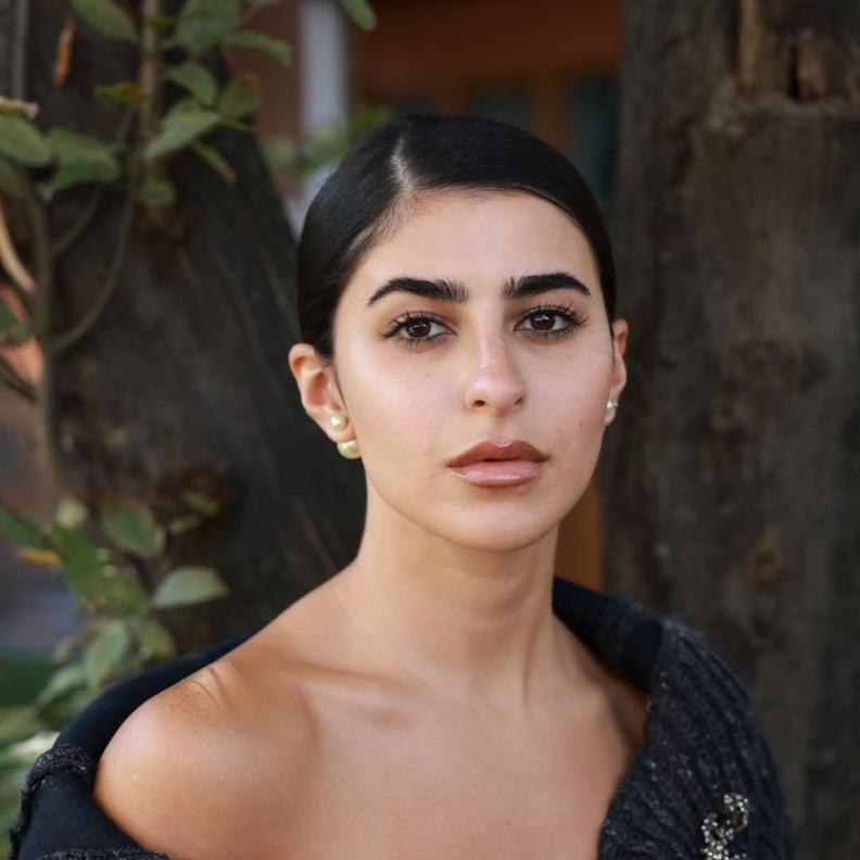 مدونة الموضة ديما شيخلي