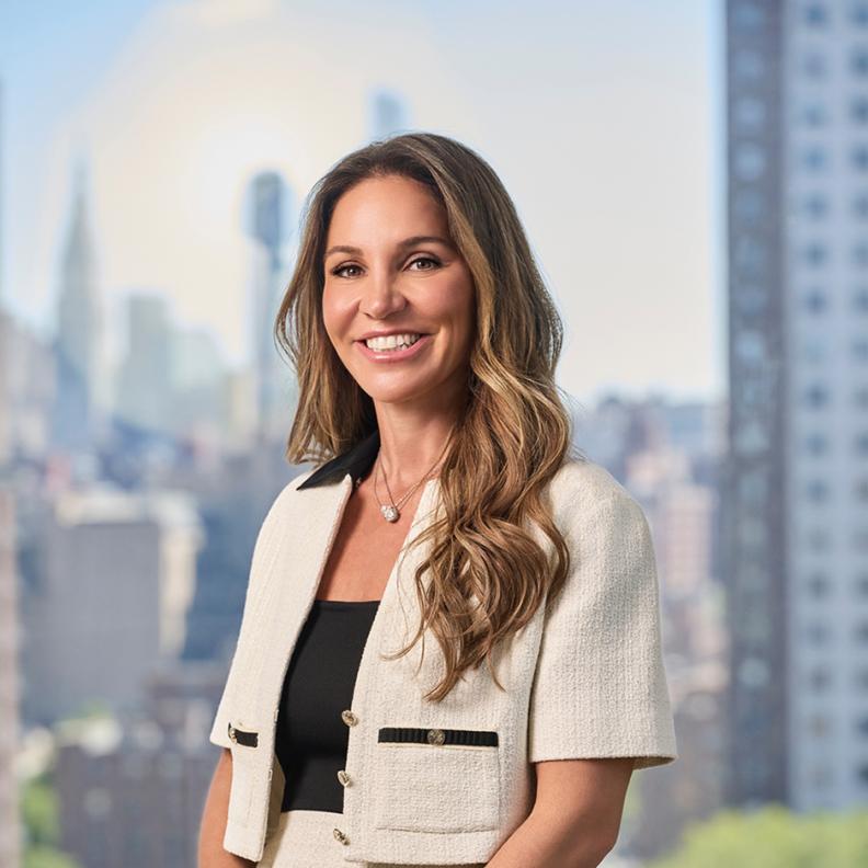 مؤسسة Astrea London ورئيستها التنفيذية "ناتالي موريسون" 