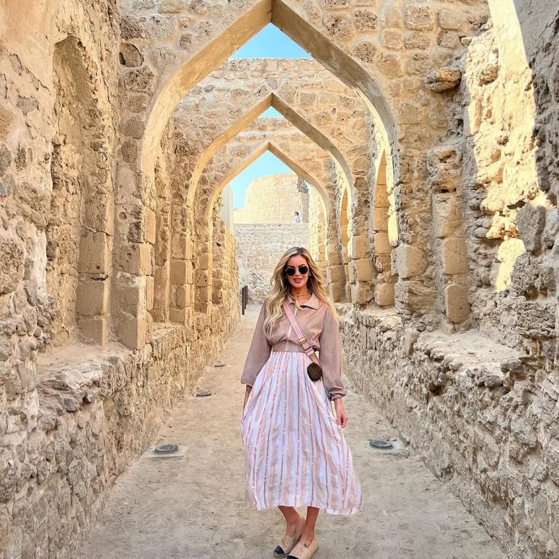 دليل المرأة العصرية لاستكشاف سواحل المنامة