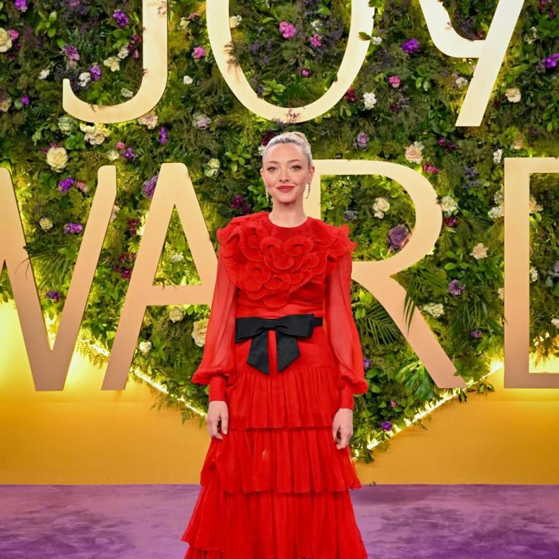 اماندا سيفريد