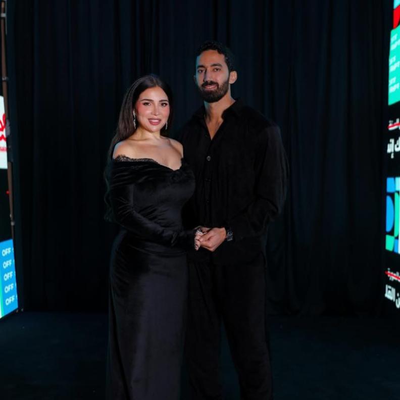 مي عز الدين وزوجها أحمد تيمور 