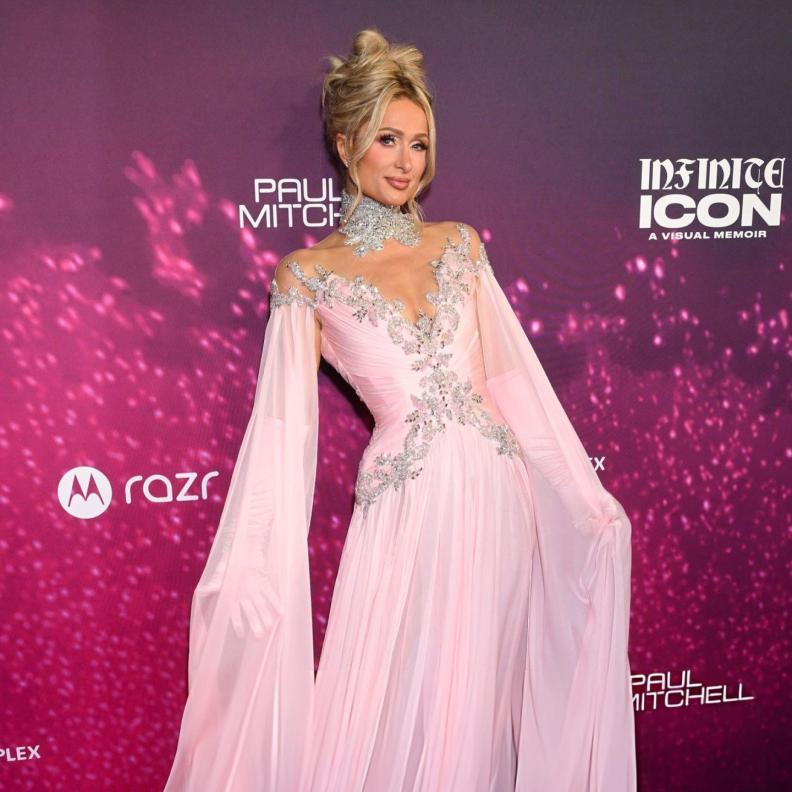 باريس هيلتون