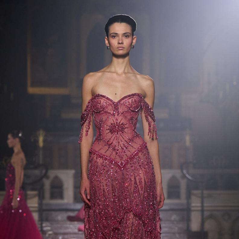 مجموعة George Hobeika للأزياء الراقية لربيع وصيف 2026