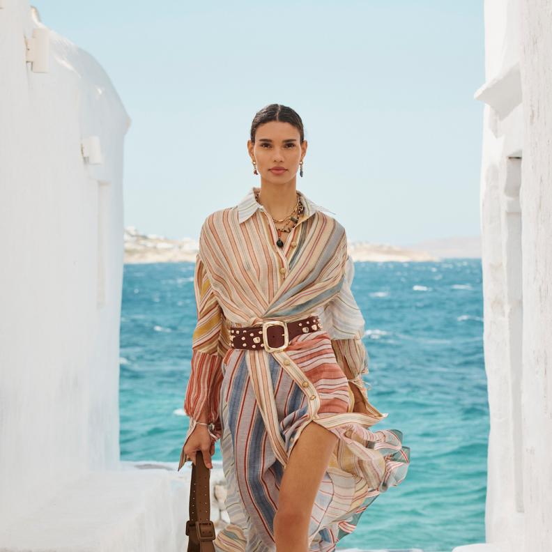 إطلالة من Zimmermann