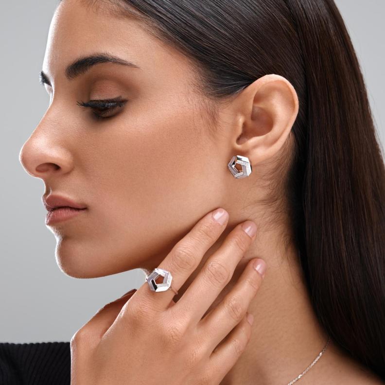 تصاميم سعودية تراهن على الاستمرارية