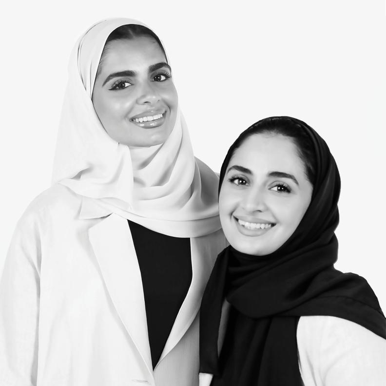 فاطمة ودلال الخاجة 