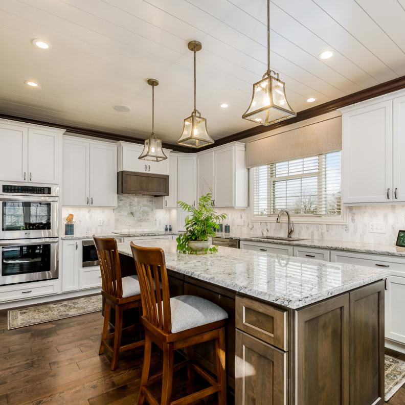 أسطح العمل المصنوعة من الجرانيت، من المواد التي تمنح المطبخ مظهرًا فاخرًا وخالدً