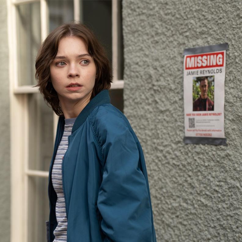 نجمات شابات في أدوار المحققات