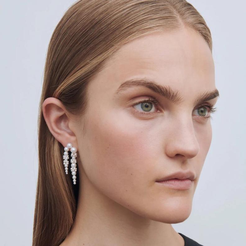 اللؤلؤ في رمضان أناقة ناعمة تناسب الأزياء الشرقية