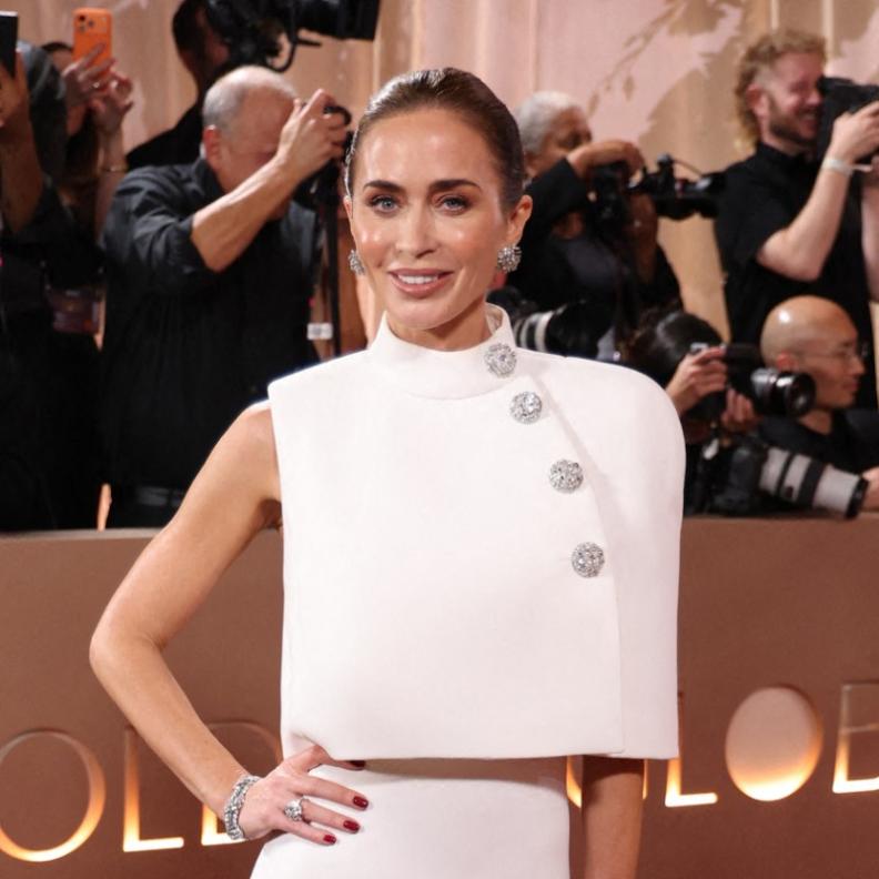 تعرفي على ذوق إيميلي بلانت في اختيار تصاميم مجوهراتها المُلهمة  