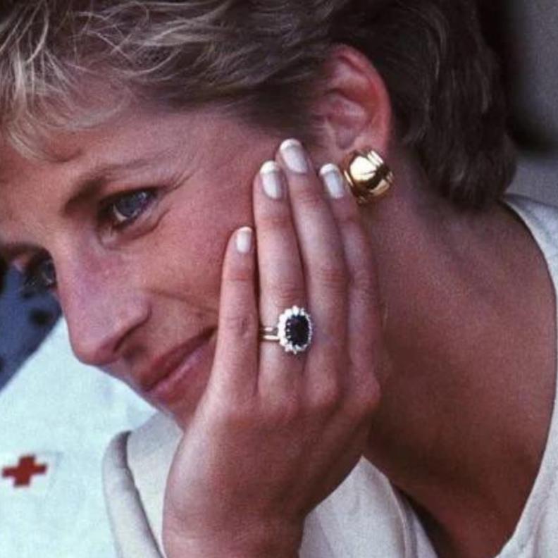 خاتم خطوبة الأميرة ديانا الياقوتي