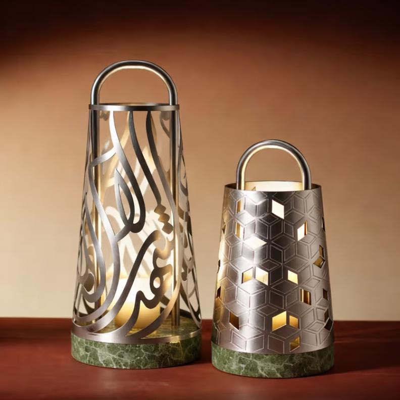 فانوس معدني من درب بالتعاون مع شركة الحرف السعودية