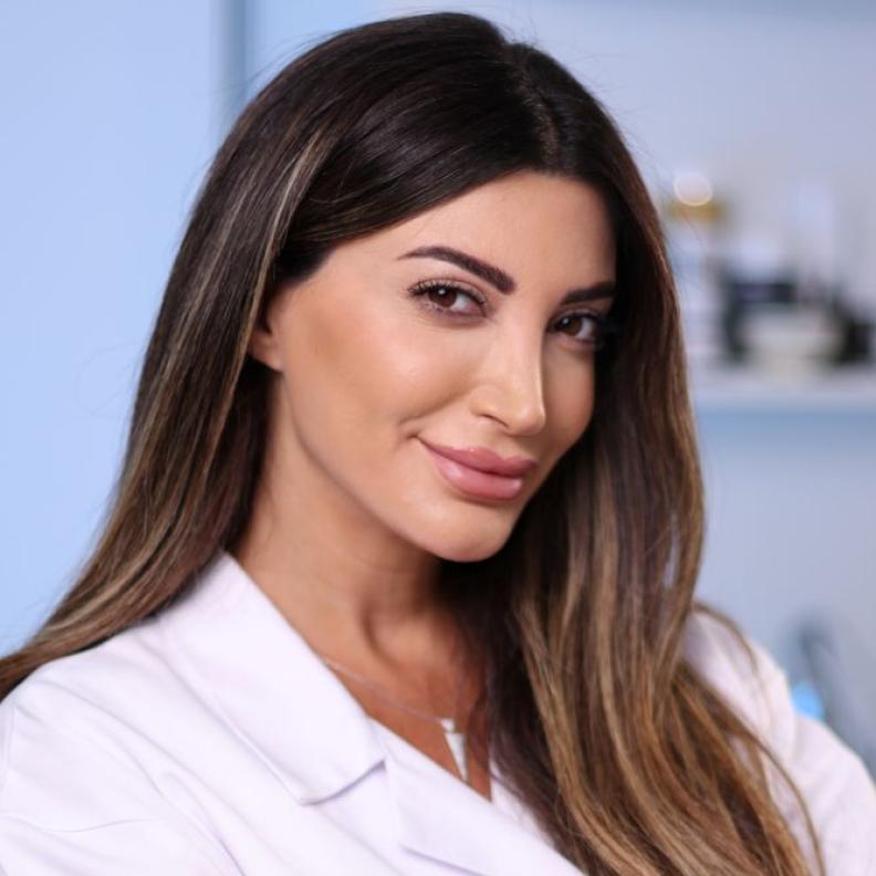 اكتشفي معنا خطوات البشرة الزجاجية الكورية