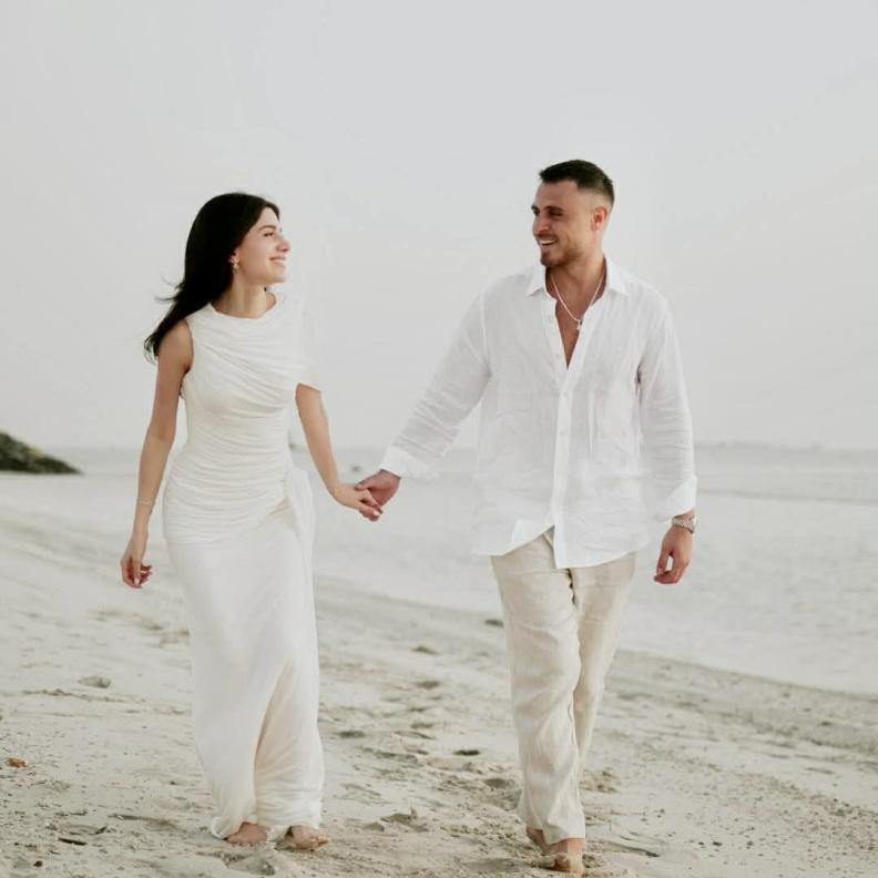 سيدرا بيوتي تلقت عرض الزواج على شاطئ دبي