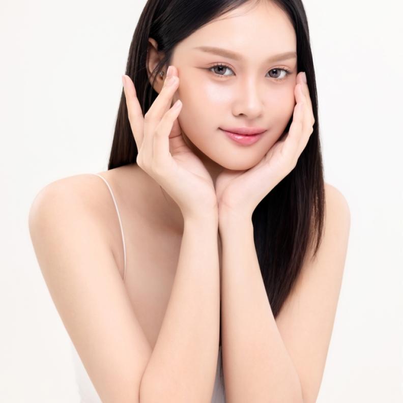 ملعقة من البن مع العسل سيجعلك تحصلين على إشراقة فورية