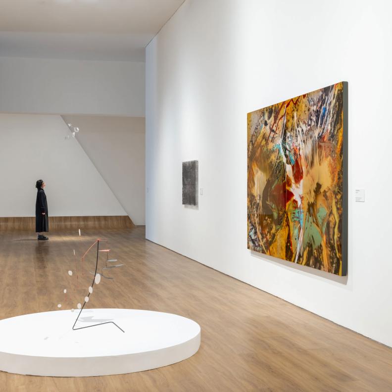 جائزة Max Mara Art Prize for Women تنطلق في رحلة حول العالم