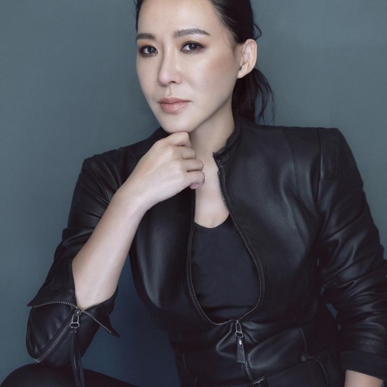 مصممة المجوهرات سيندي تشاو