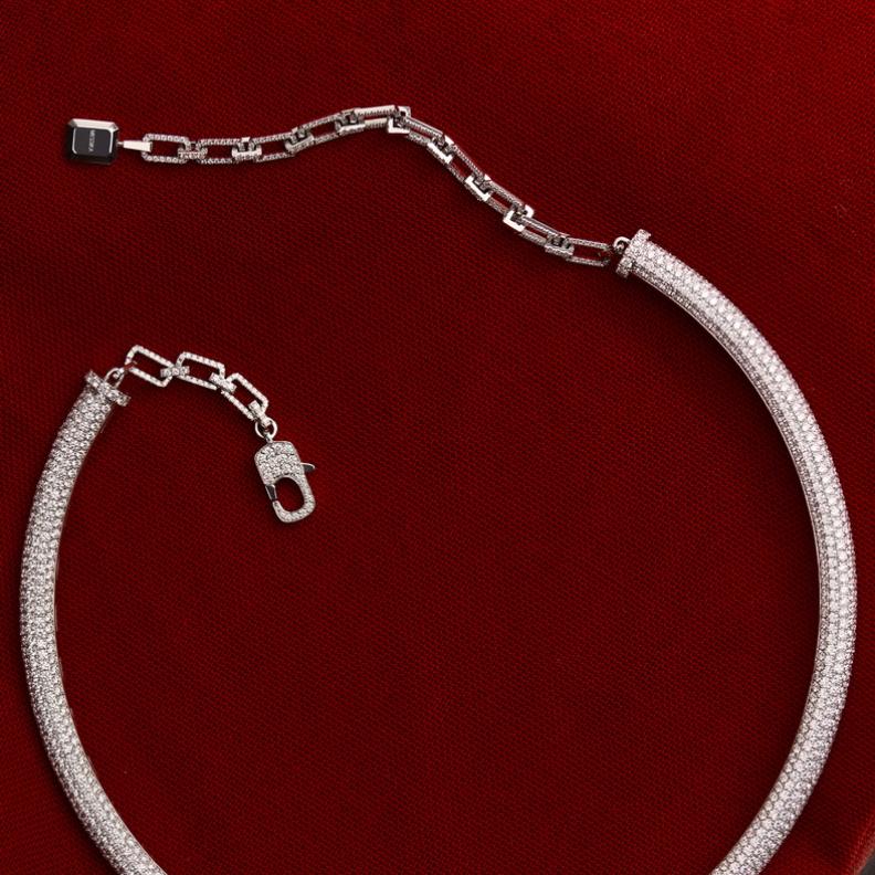 مجوهرات ميسيكا