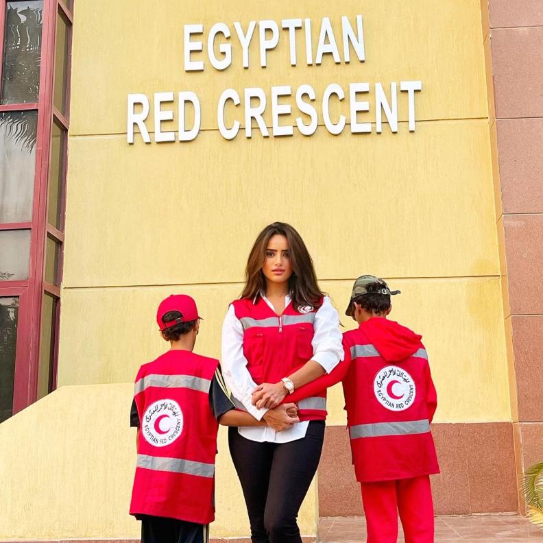 الفنانة زينة