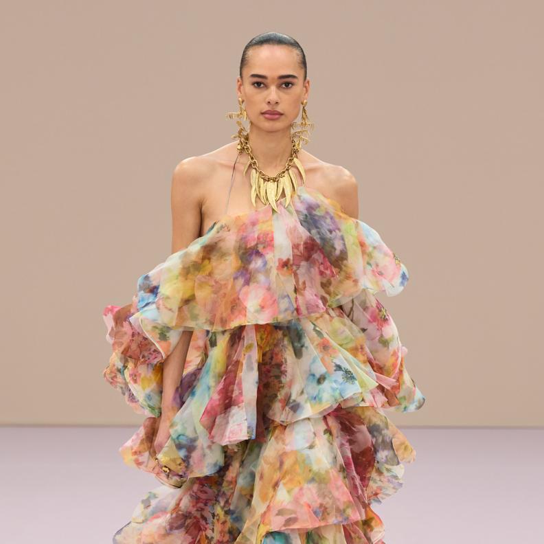 إطلالة من Zimmermann