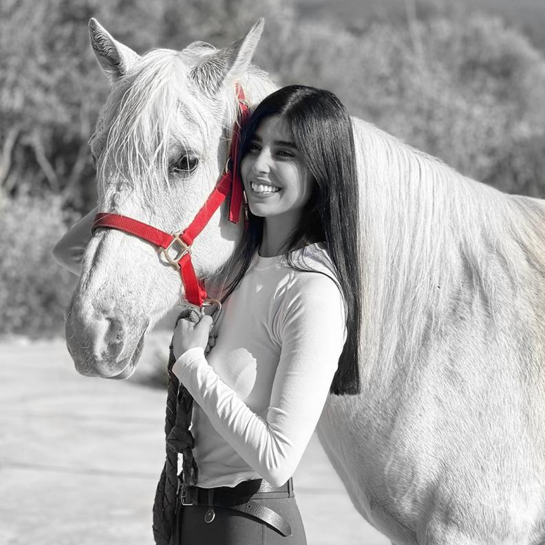 خاص "هي": للحبّ أكثر من وجه.. كيف تعيد المرأة العربية المعاصرة تشكيله؟