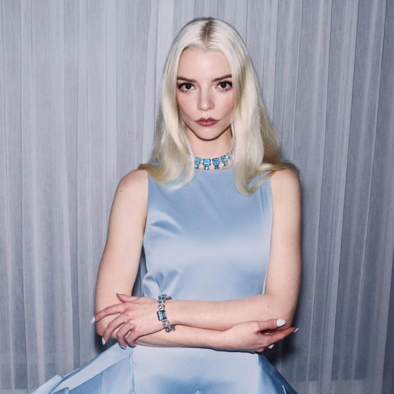 آنيا تايلور