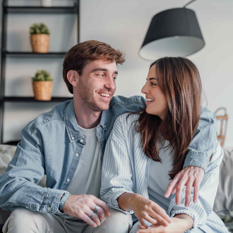 أحاديث لا يمل منها الأزواج الناجحون تحقق الاستقرار والترابط الأسري