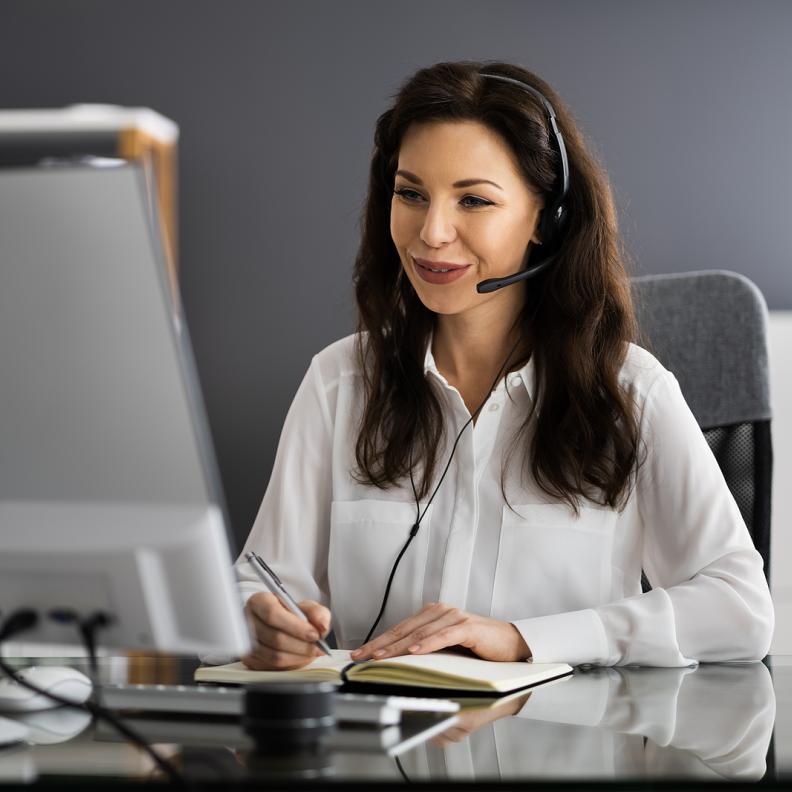 المساعدة الافتراضية