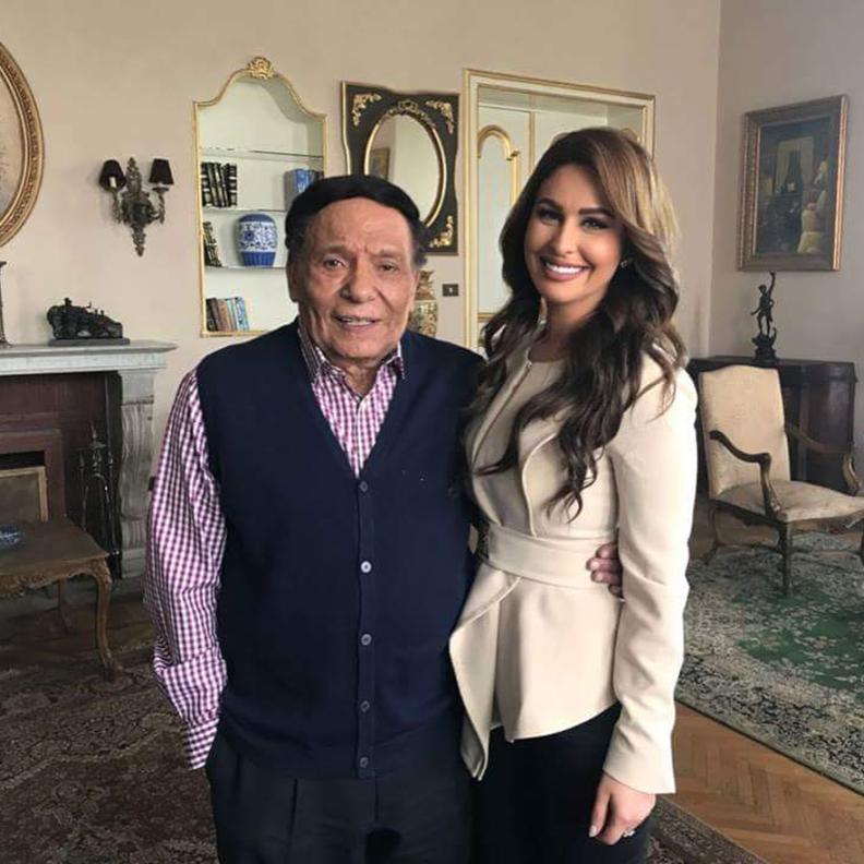 النجم عادل إمام يريد كتابة مذكراته