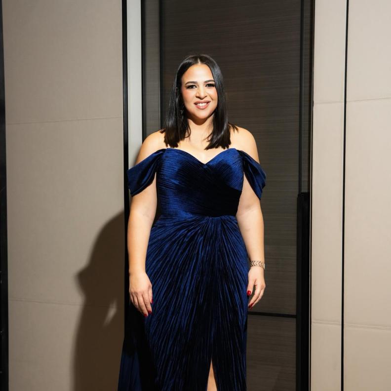 تعرفي على طريقة تنسيق إيمي سمير غانم لتصاميم مجوهراتها